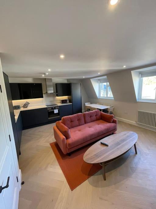 Apartments In The Heart Of Richmond, London Richmond  Exteriör bild