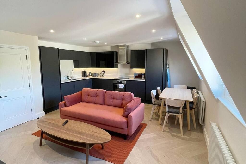 Apartments In The Heart Of Richmond, London Richmond  Exteriör bild