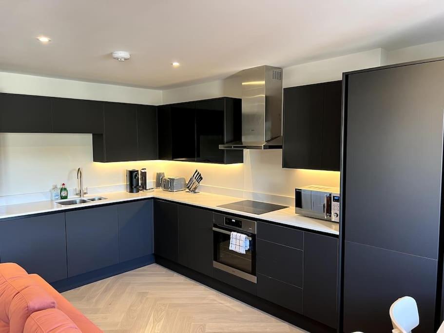 Apartments In The Heart Of Richmond, London Richmond  Exteriör bild